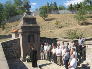 Parastos Kralju Milanu, manastir Divostin